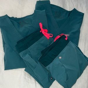 Figs LOT- no stains or damage - good condition- spring cleaning!!